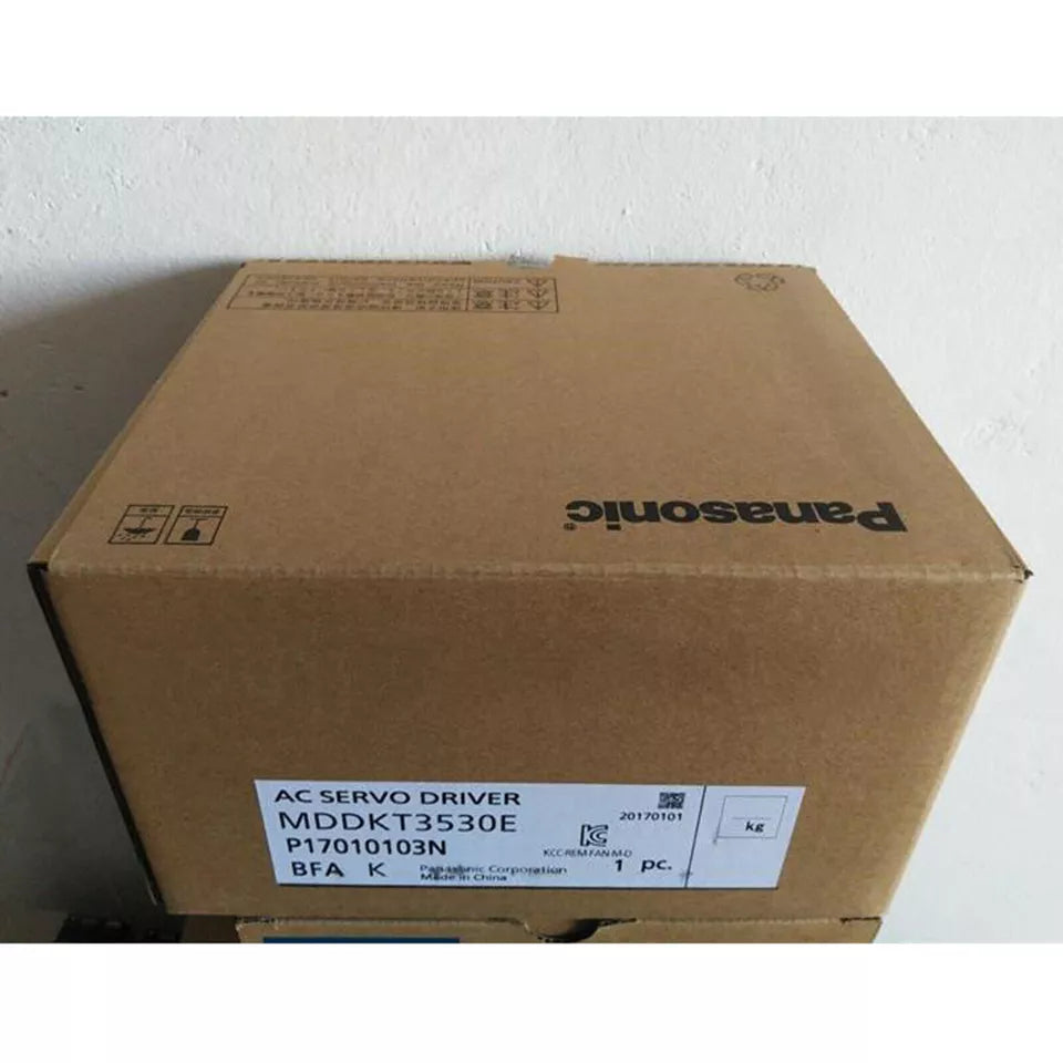 new 1PC  Panasonic MDDKT3530E Servo Drive ping