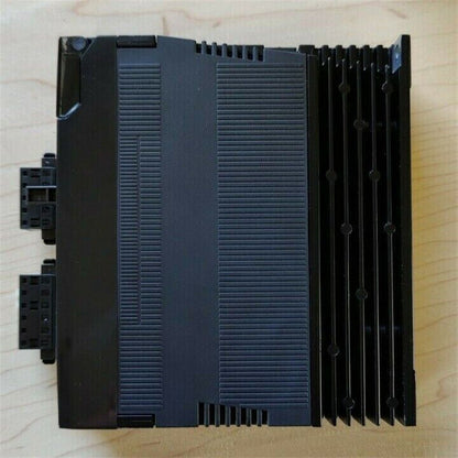 new 1PC Omron R88D-KT01H AC Servo Drive R88DKT01H In Box ping