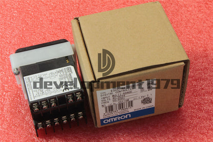 Omron E5CC-RX2DSM-800 Temperature Controller - OMRON