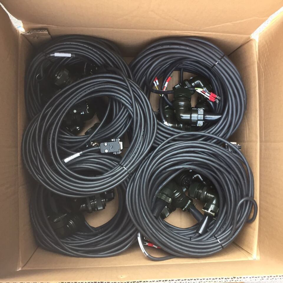 1PC Mitsubishi MR-J3JCBL03M-A2-L Cable - MITSUBISHI