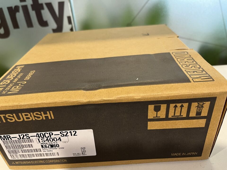 new 1PC Mitsubishi MR-J2S-40CP-S212 SERVO DRIVE MRJ2S40CPS212 ping - MITSUBISHI