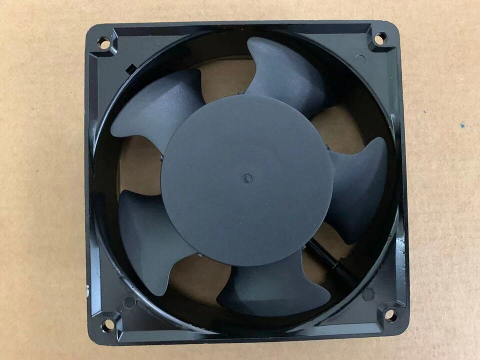new 1PC Square, 115VAC, 1 Phase, 105 cfm 4WT47 Standard Square Axial Fan - PLCTECH