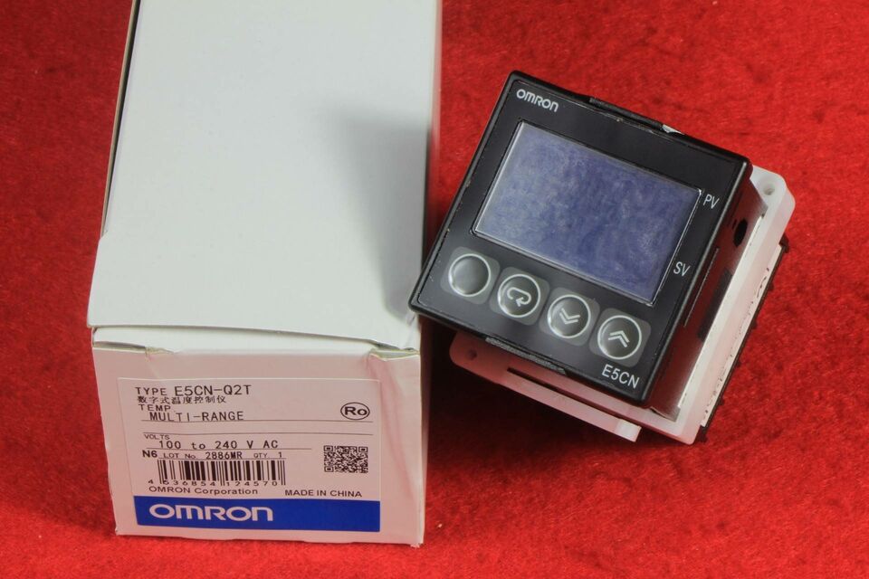 Omron Temperature Controller E5CNQ2T 100-240VAC - OMRON