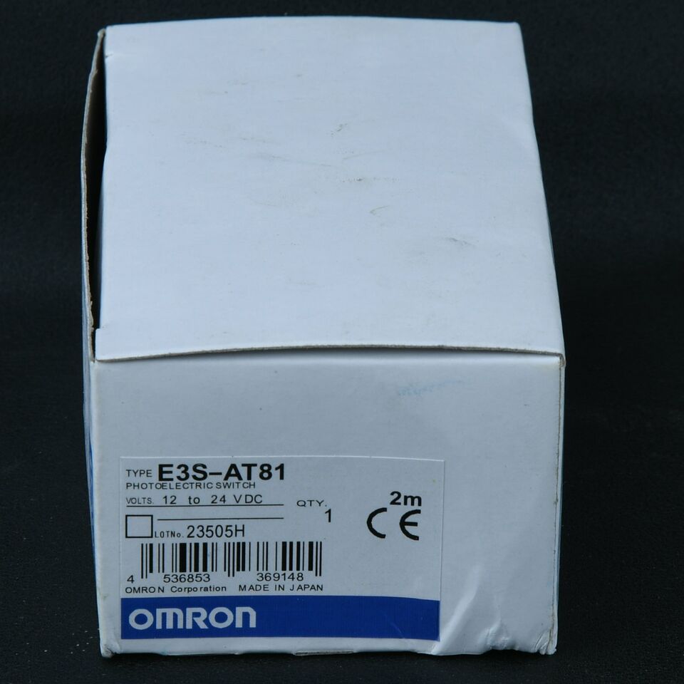 new Omron E3S-AT81 Photoelectric Sensor One E3SAT81 - OMRON