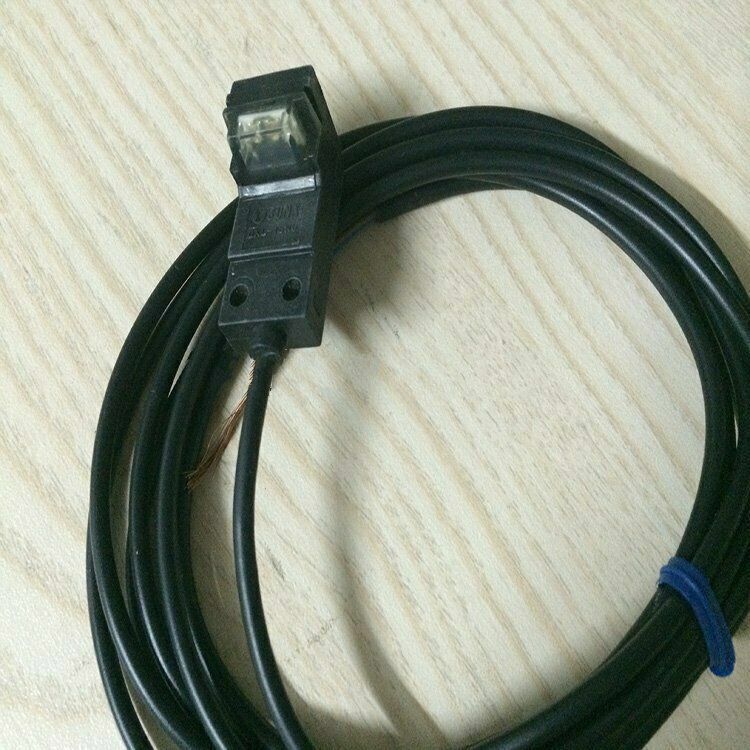 new 1PC Panasonic SUNX GXL-15HU Proximity Sensor GXL15HU - PANASONIC