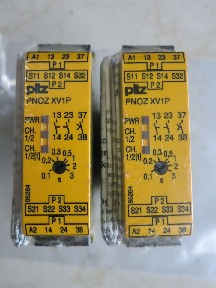 new PILZ 777601 PNOZ XV1P 3/24VDC t Safety Relay - PILZ