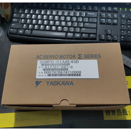 new 1PC Yaskawa SGMPH-01AAE4SD Servo Motor In Box ping