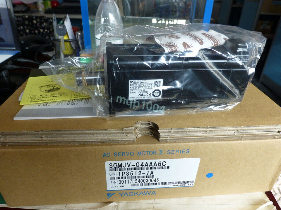 1PC YASKAWA SGM JV-04AAA6C Servo Motor SGM JV04AAA6C - YASKAWA