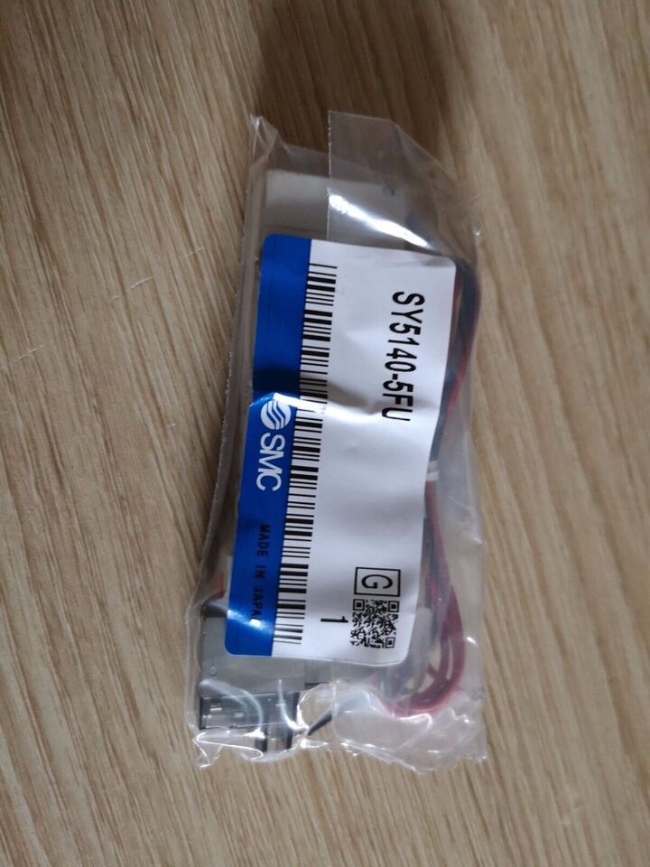 new SMC SY5140-5FU Solenoid Valve 1PC SY51405FU - SMC