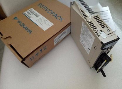 Yaskawa YSGD7S-2R8AA0A Servo Driver - YASKAWA