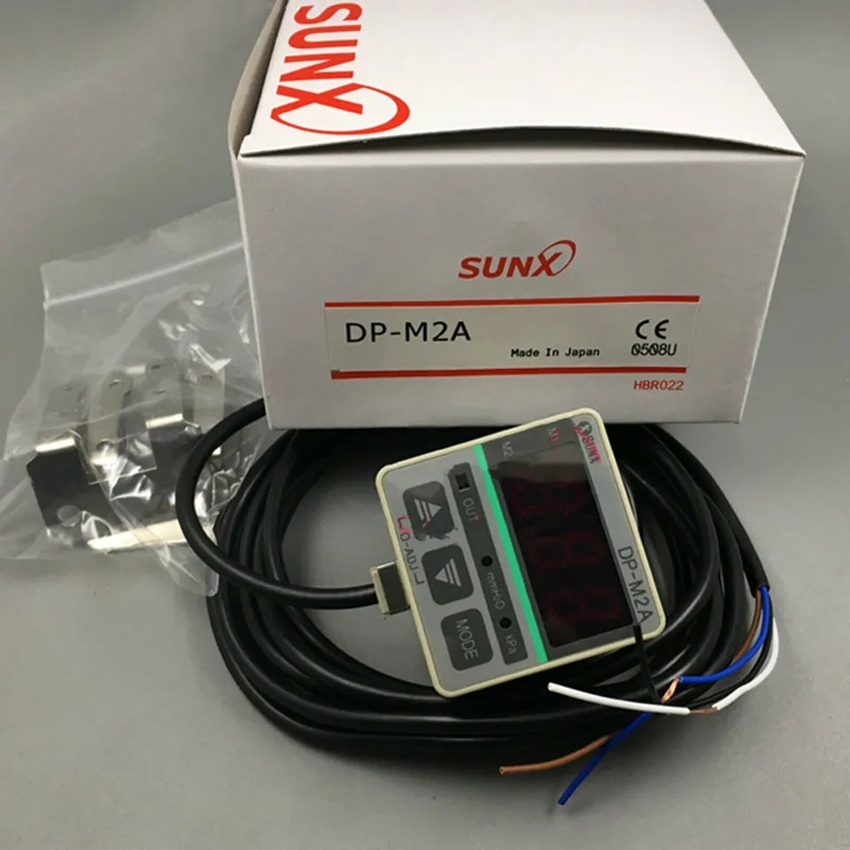 Panasonic SUNX DP-M2A Pressure Sensor 1pc - PANASONIC