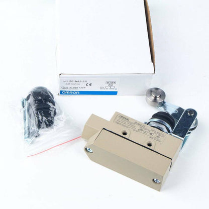 Omron ZE-NA2-2S Limit Switch ZENA22S - Reliable Performance - OMRON