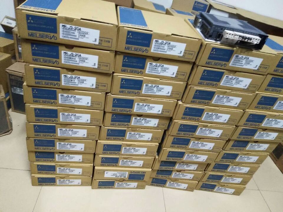 Mitsubishi MRJ320A1 Servo Amplifier - MITSUBISHI