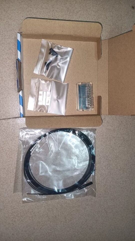 new 1PC Panasonic FT-KV40 Fiber Optic Sensor In Box ping FTKV40 - PANASONIC