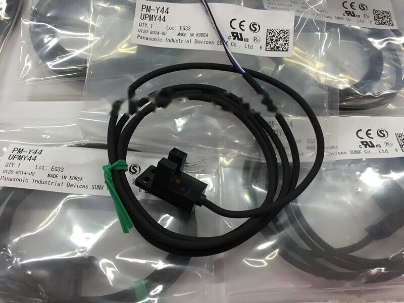 new Panasonic SUNX PM-Y44 Photoelectric switch sensor 1PC PMY44 - PANASONIC