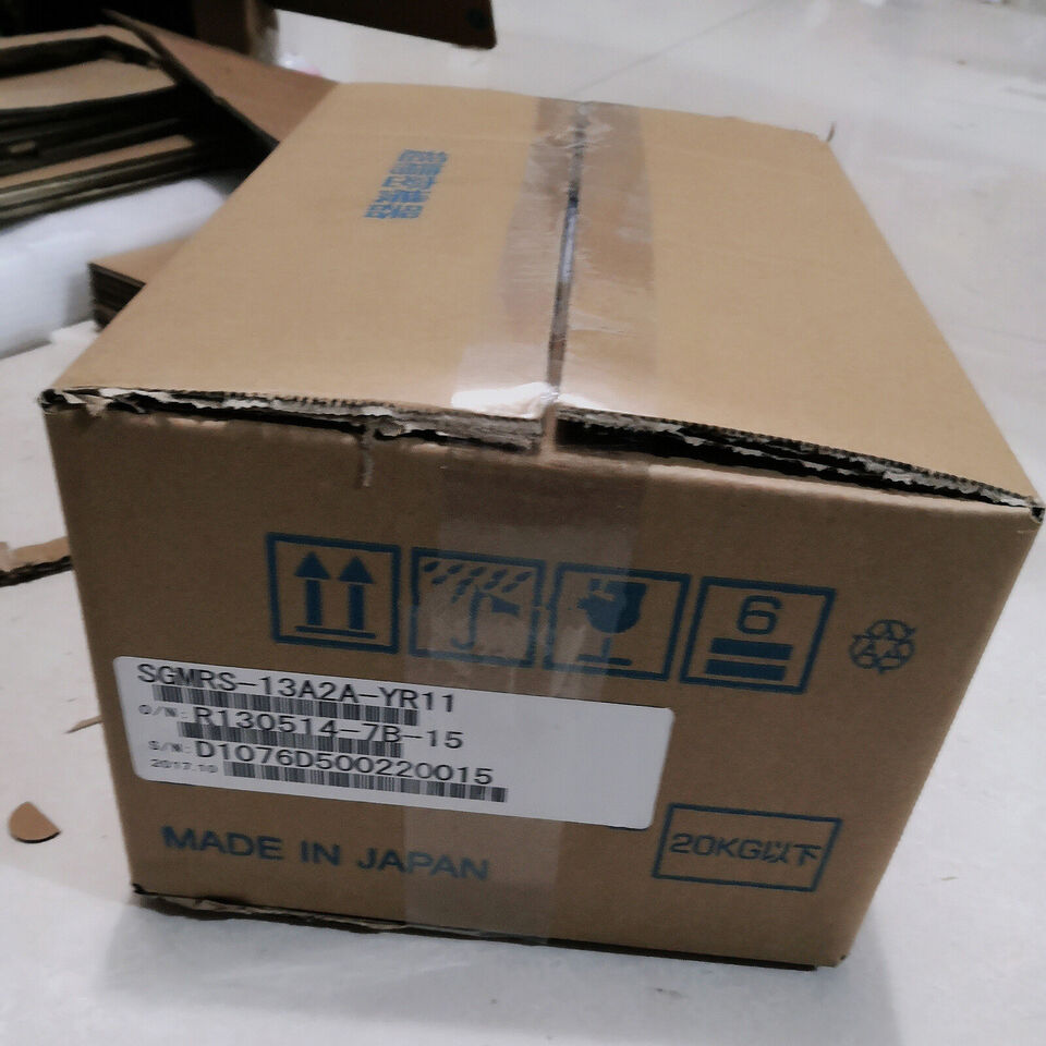 new 1PC Yaskawa SGMRS-13A2A-YR11 Servo Motor In Box ping - YASKAWA