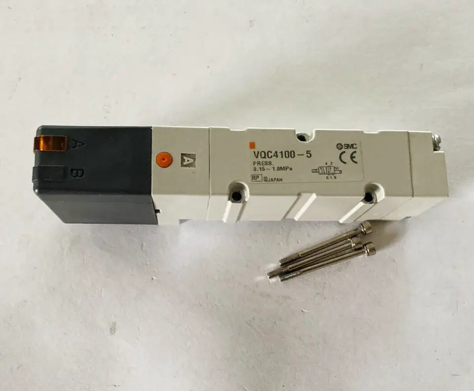 New SMC VQC4100-5 Solenoid Valve - SMC