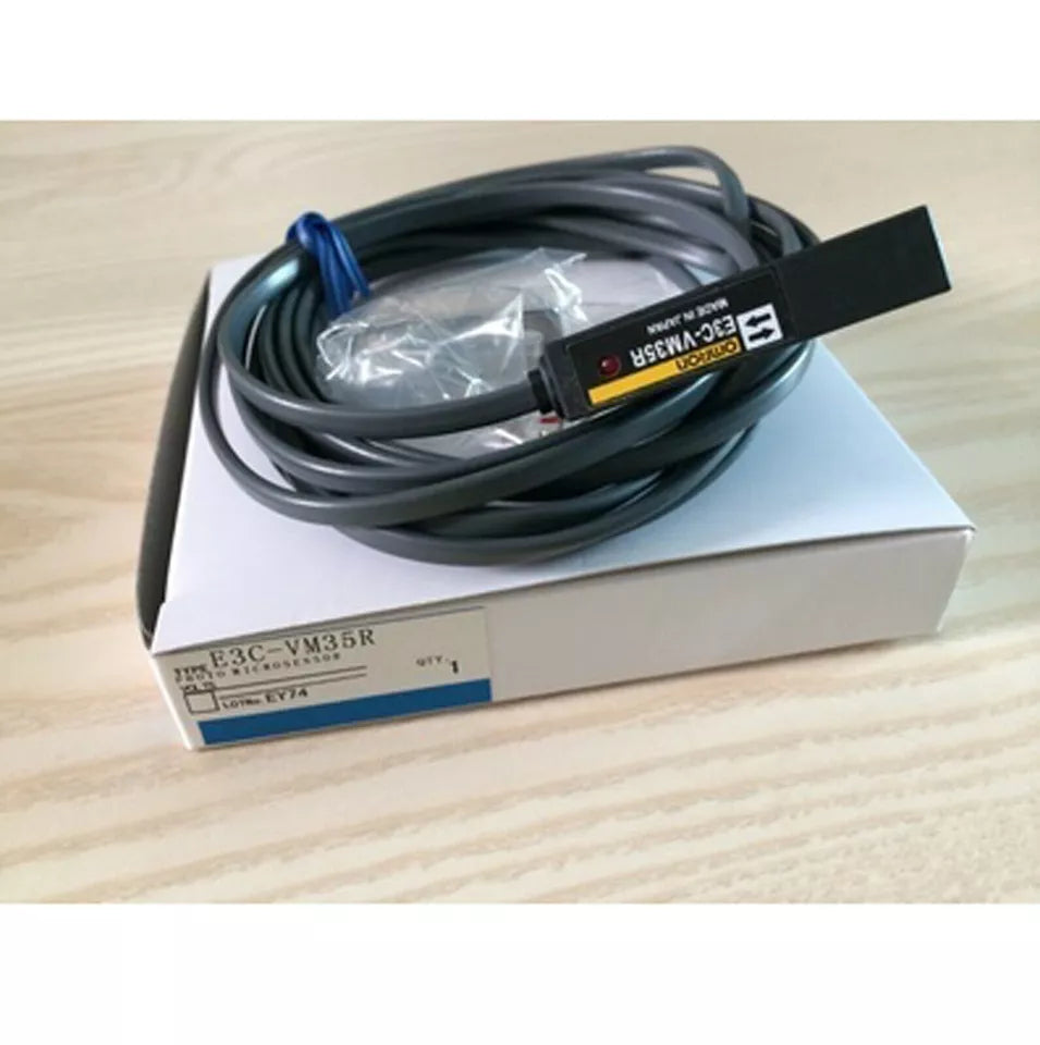 Omron E3C-VM35R Photoelectric Switch - OMRON