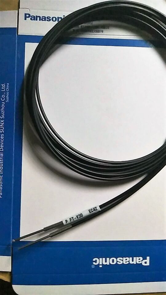 new Panasonic FT-V30 Sleeve Fiber Sensor 1PC  FTV30