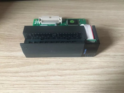 new LS G6I-D22A PLC Power Supply Module One G6ID22A - ONE