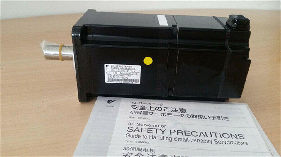 Yaskawa SGMAS08A2A2CY2 Servo Motor 1PC - YASKAWA