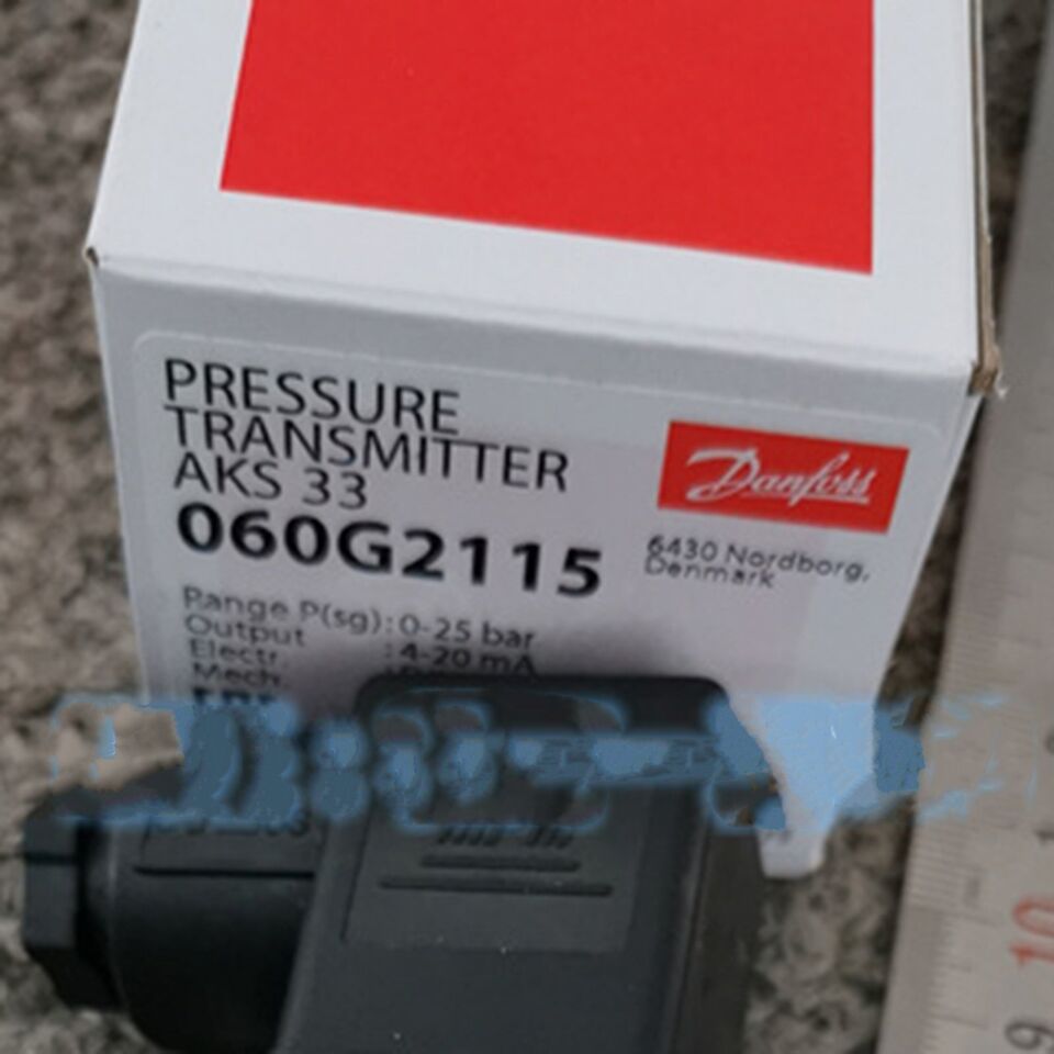 Optimized Pressure Transmitter Model AKS 33 060G2115 In by Danfoss for Industrial Applications - DANFOSS