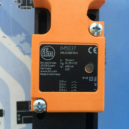 IFM IM5037 Proximity Switch - IFM
