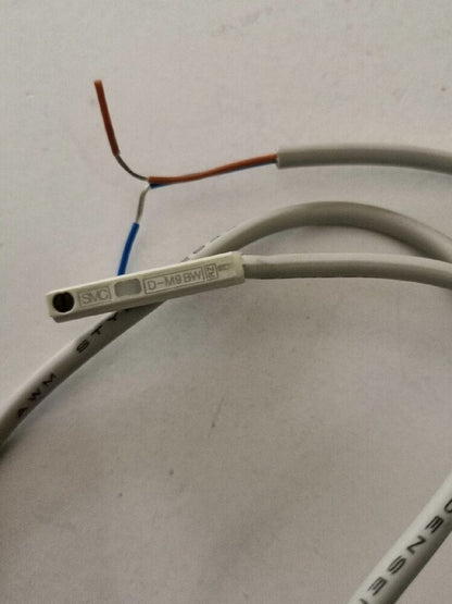 new 1PC SMC D-M9BW Magnetic Switch Sensor DM9BW - SMC