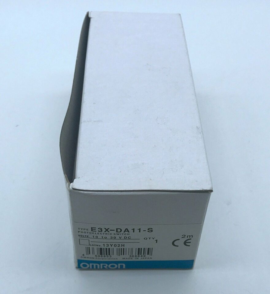 new 1PC  Omron E3X-DA11-S Photoelectric Senser Switch E3XDA11S In Box