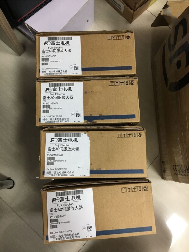 new 1PC Fuji RYS401S3-VVS Servo Drive ping RYS401S3VVS - FUJI