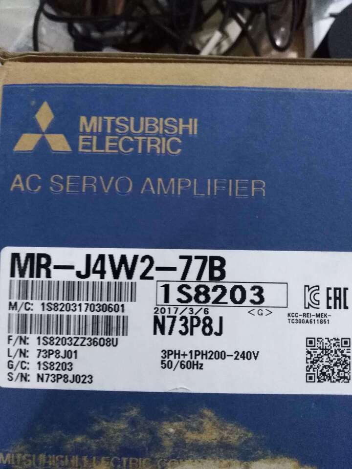new 1PC Mitsubishi AC SERVO DRIVER MR-J4W2-77B MRJ4W277B - MITSUBISHI