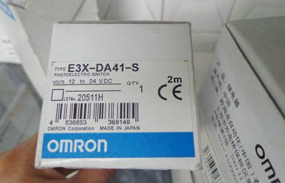 Omron E3XDA41S Photoelectric Switch - OMRON