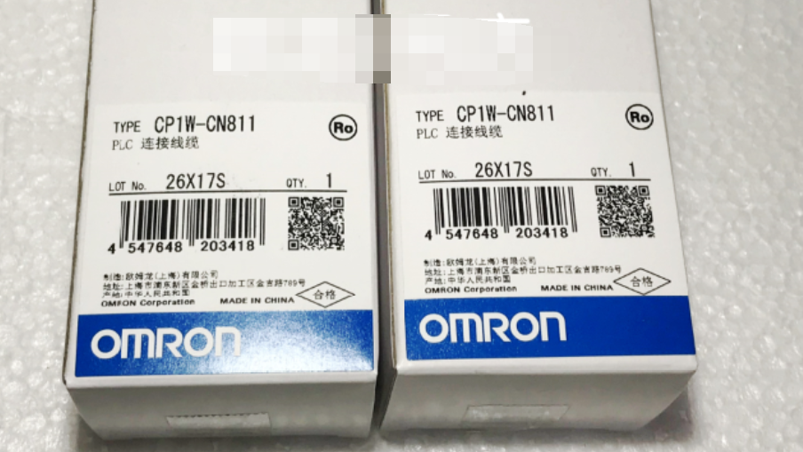 new 1PCS  Omron CP1W-CN811 CP1WCN811 PLC Cable In Box ping