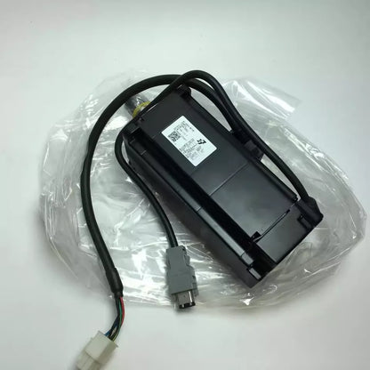 new 1PC Yaskawa SGM7J-04A7D6C Servo Motor SGM7J04A7D6C ping - YASKAWA