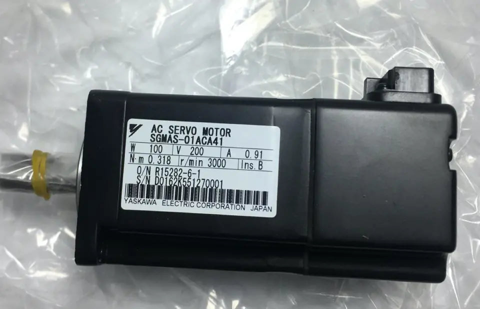 Yaskawa SGMAS-01ACA41 servo motor - YASKAWA