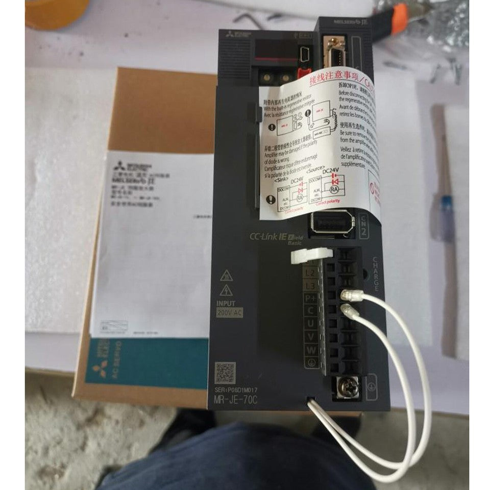 new 1PC  Mitsubishi MR-JE-70C Servo Drive MRJE70C ping