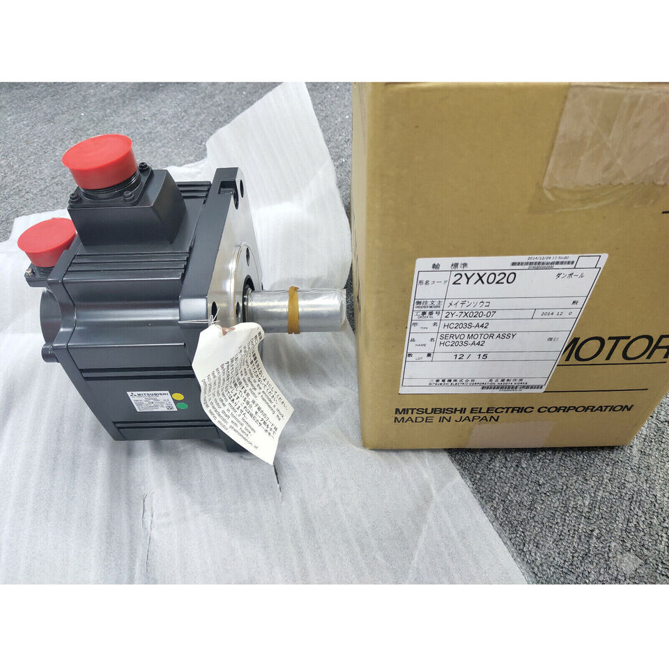 new Mitsubishi HC203S-A42 Servo Motor 1PC ping HC203SA42 - MITSUBISHI