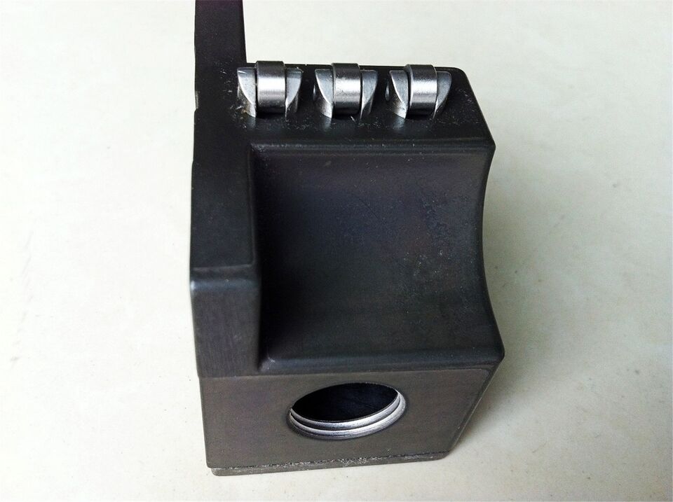 new 1PC EUCHNER SN03R12-502-M 082163 In Box ping - EUCHNER