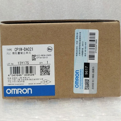 new 1PC  Omron CP1W-DA021 PLC In Box ping CP1WDA021