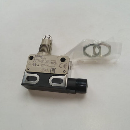 new 1PC Omron D4E-1A00N Limit Switch D4E1A00N ping - OMRON
