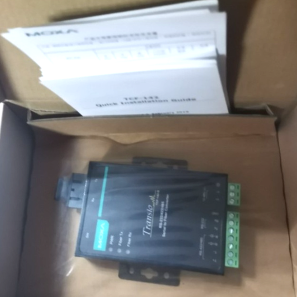 New 1PC Moxa TCF142SSC Fiber Optic Converter TCF142SSC ping - MOXA