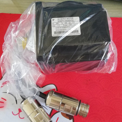 new One Yaskawa SGMPH-04AAE41D Servo Motor Fast SGMPH04AAE41D - YASKAWA