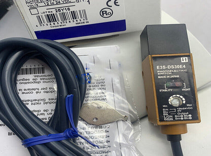 Omron E3S-DS30E4 Proximity Sensor Switch - OMRON