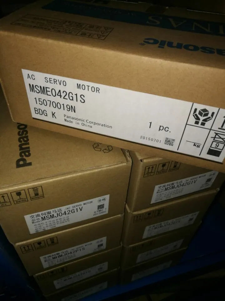 new Panasonic MSME042G1A Servo Motor 1PC - PANASONIC