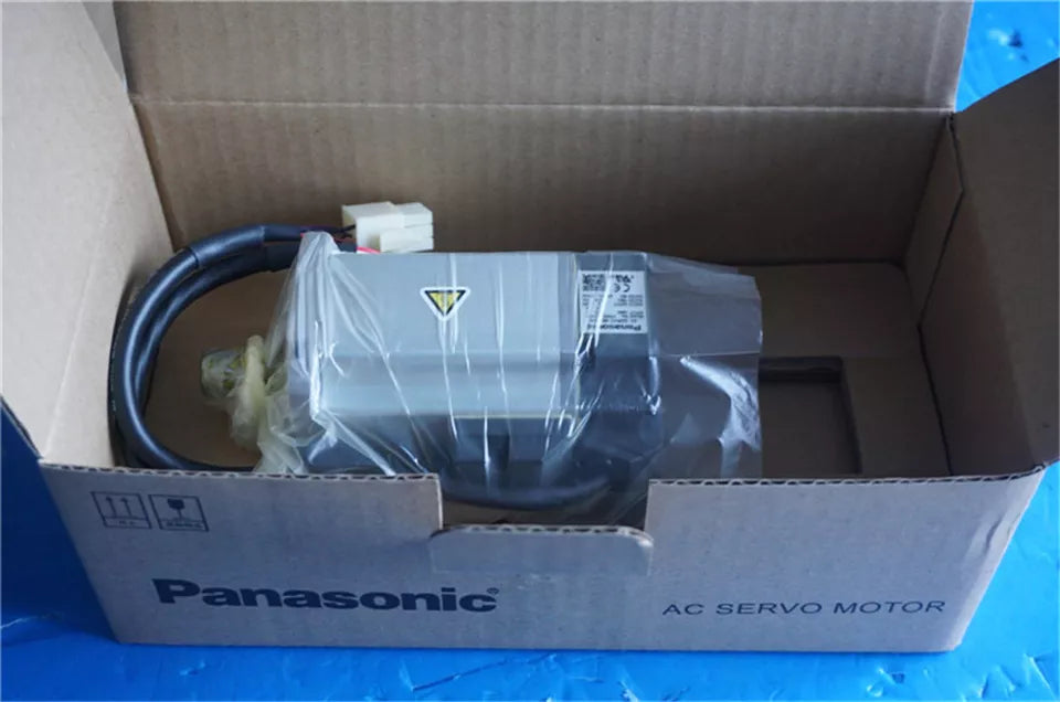new 1PC Panasonic MSMD042S1S Servo Motor In Box ping - PANASONIC