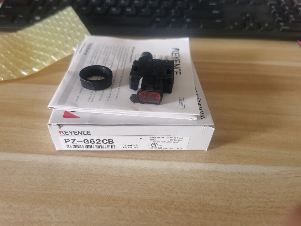 new 1PC KEYENCE PZ-G62CB PZG62CB Proximity Sensor ping - KEYENCE
