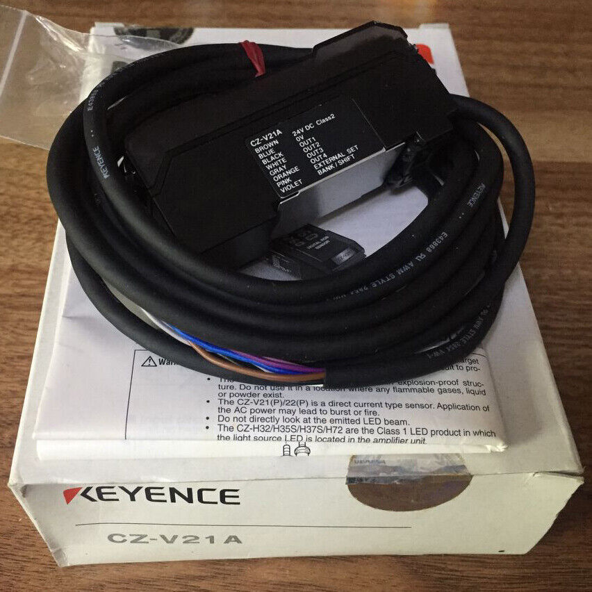 new 1PC Keyence CZ-V21A Fiber Optic Sensor Amplifier ping CZV21A - KEYENCE