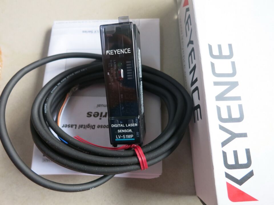 new 1PC Keyence fiber amplifier LV-51MP LV-51MP laser sensor In Box - KEYENCE