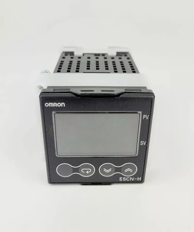 Omron E5CN-HQ2M-500 Temperature Controller E5CNHQ2M500 - OMRON