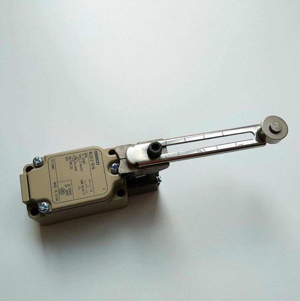 new Omron WLCA12-TH-N Limit Switch One WLCA12THN - OMRON